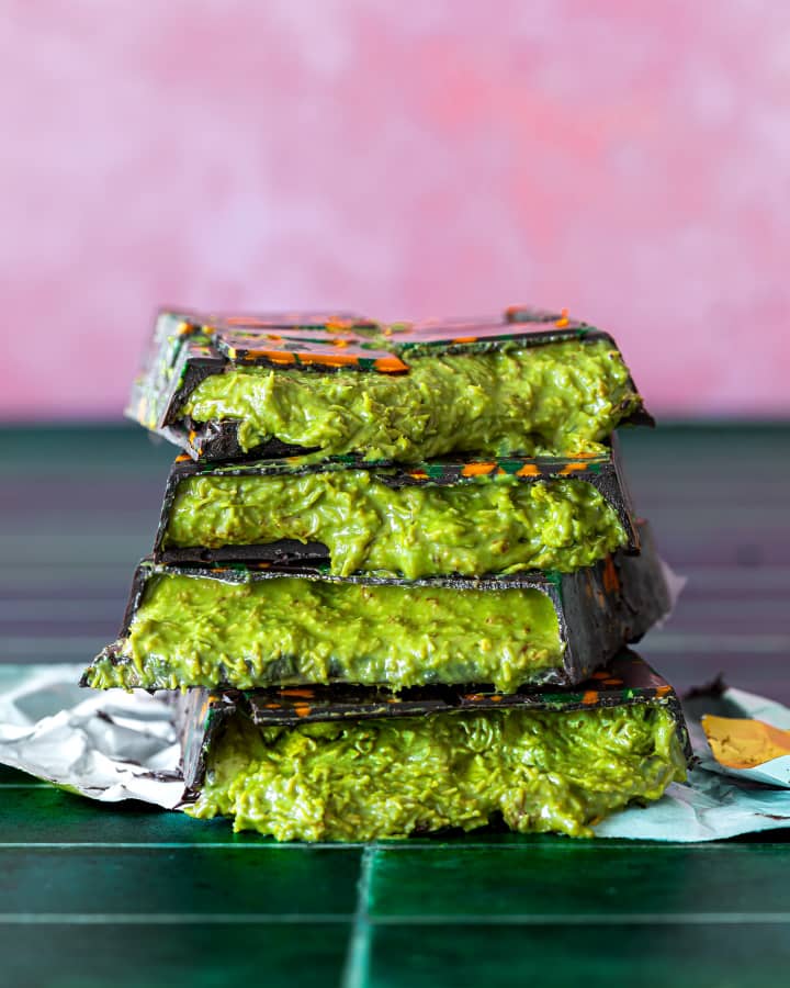 Pistachio Chocolate Bar